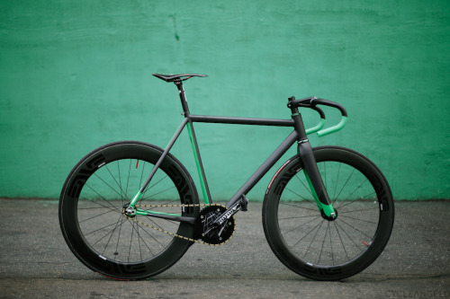 cycleangelo: DRIVESIDE: ICARUS “NICARUS” TRACKHoly shit - this thing is a monster. Nik of The 5th F