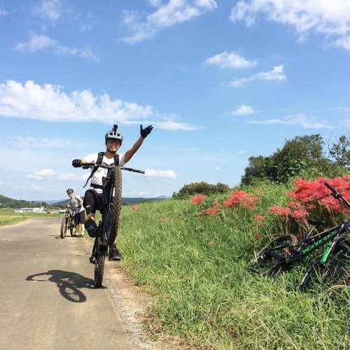 tascycle: 秋になりましたね〜 #taspark #tascycle #tsukuba #mtb #mtblife #つくば #つくば自転車 #つくばmtb #秋 #つくばスタイル