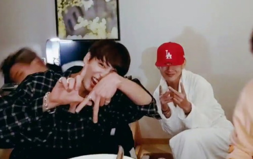 blessed with random taekook moments, thank you hobi <3…ps! look at joon staring at kook’s 