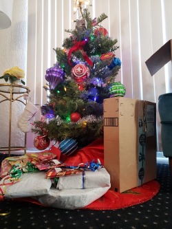 If you don’t see your gift here, please don’t fret, it’s what I could pick up before I got out of town.I’m very cozy, and warm, and had a wonderful holiday season so far.Merry Christmas, thank you so much for making it a lovely one. 