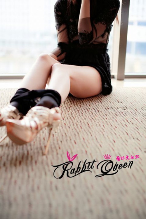 rabbitqueennude:  蕾丝兔宝宝Vip最新收費4套图流出 by www.rabbitqueen.net   