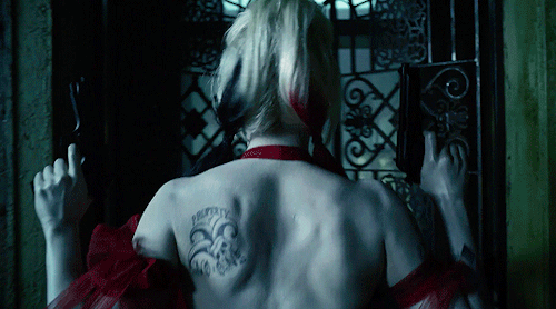 justiceleague:Margot Robbie as Harley Quinn BTS of THE SUICIDE SQUAD (2021)
