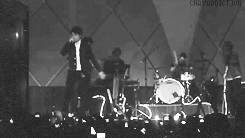 chayaddiction:  Show em Sp (09/06) - Stop. 
