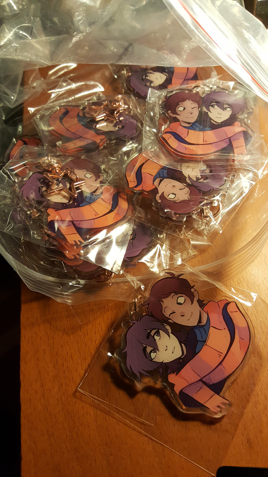 yoo my zines are finally here!!I’m gonna start packaging everything and send them