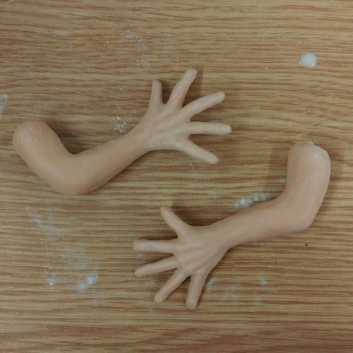 HANDS!! This was the process for making the silicone arms / hands for Tootega. Unfortunately, I did 