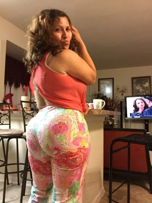 baddiesroundtheworld:  Sexy latina milf exposed porn pictures