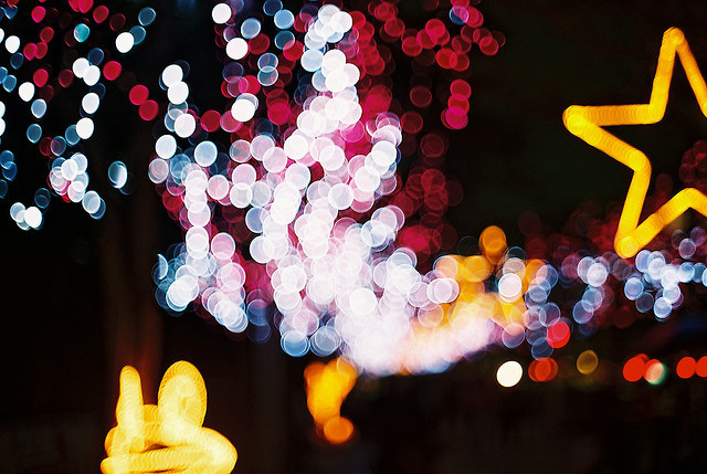 brisrain:  泡泡燈 by 麥老師 on Flickr.