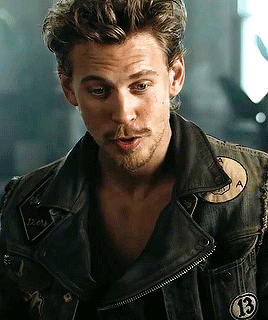 AUSTIN BUTLER."The Bikeriders" Interview.