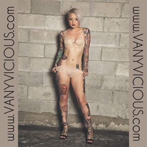 vanyvicious:  Www.vanyvicious.com !