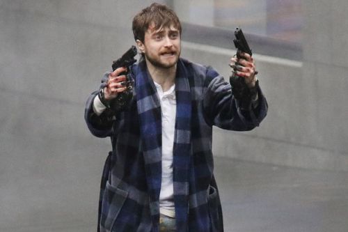 titillatingtubist:spoookiepie:ruinedchildhood:Daniel Radcliffe on set of Guns AkimboWe live in such a strange reality th