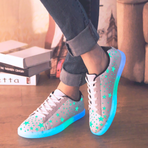 tobious: Fluorescent Light Up Star Casual Shoes    ∟  discount code “ happy15&r