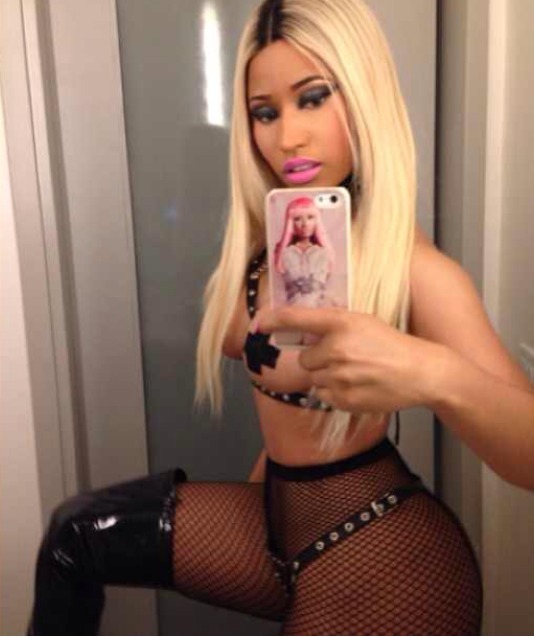 fanoftits:  Nicki’s Halloween costume so fucking bad
