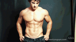 alejandrokisses:  GARY TAYLOR FLEX TEASE 
