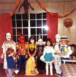 gravesandghouls: Halloween Party, Ohio, 1976 