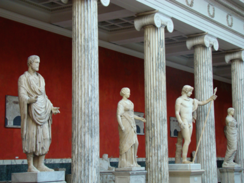 marmarinos:A collection of ancient Roman statues from the Carlsberg Glyptotek. The first three statu