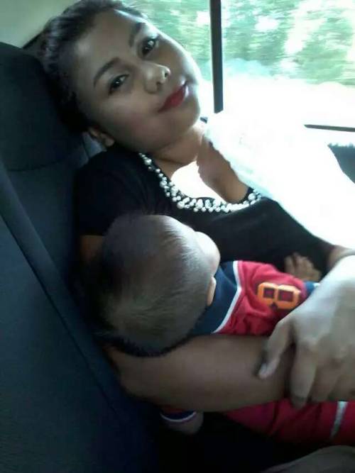 skonekmantap2:  Nama shasha..tinggal plentong.. Janda anak satu.. umur 20 tahun…
