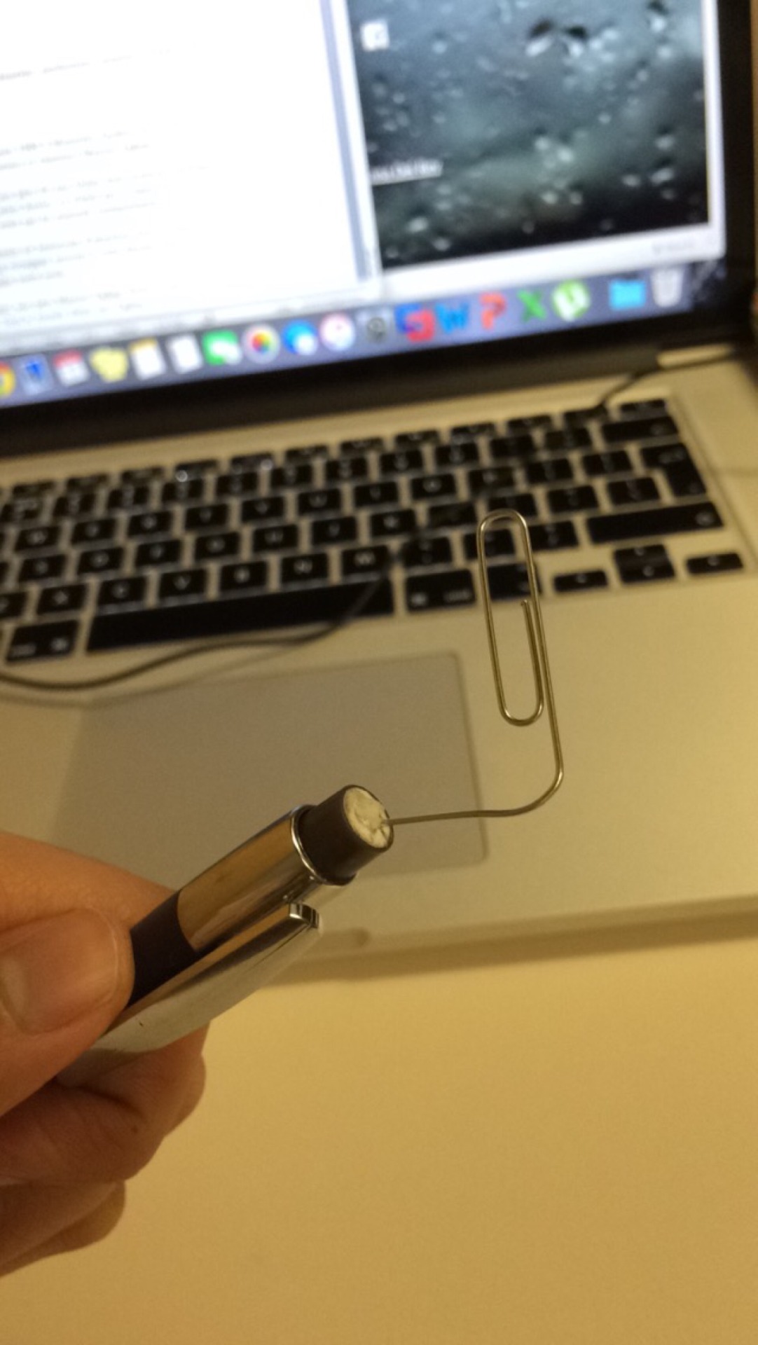 surprisebitch:  if you use mechanical pencils, you know we can all relate to this