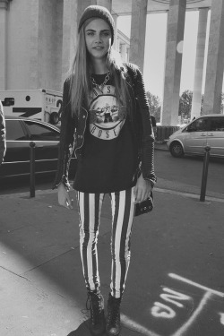 dr3amingth1ngs:  cara delevingne 