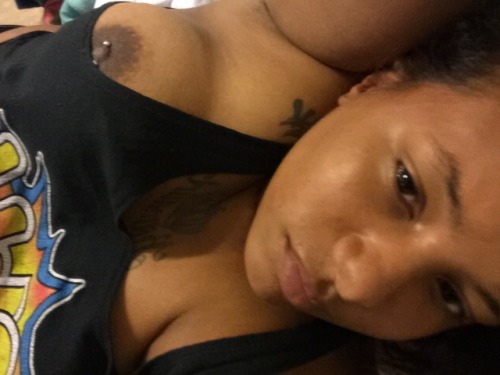 lovereddk: Every big titty girl problem in the morning!
