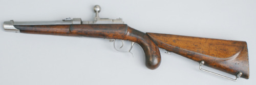 The Brunswick M1860/61 needlefire pistol carbine,The Prussian Dreyse needlefire rifle was a huge adv