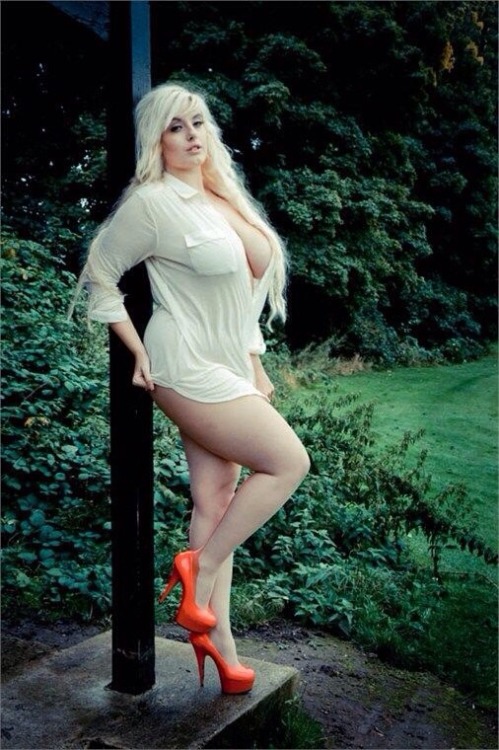 bevyofbbwbeauties: Raphaella Lily BBW Heels + bbwheels.tumblr.com/