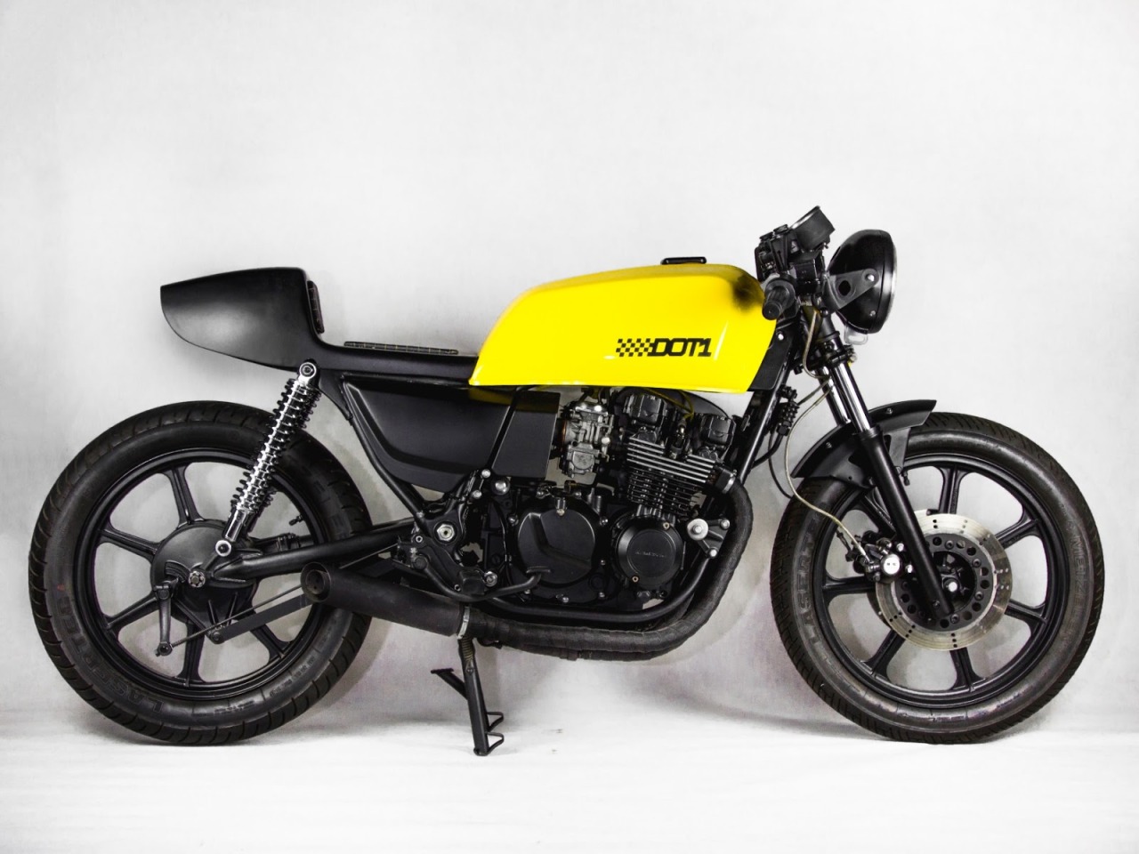caferacerpasion:  Kawasaki KZ550 GT Cafe Racer “DOT1” by Ventus Garage  | www.caferacerpasion.com