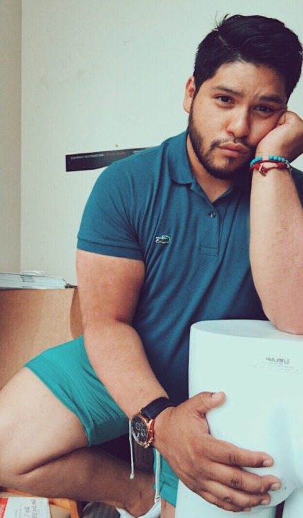sergethecurious:This is not where I want to be.  #ButchLittleBear