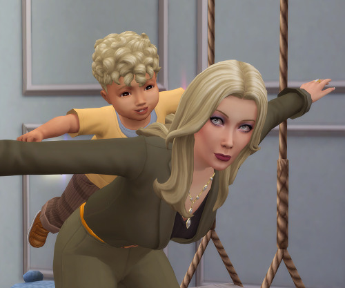 Could Judith secretly be a champ at the mom ‘game’? We’re gonna find out!Judith: Flyyyyyyyyyy!!!!The