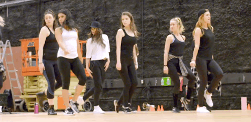i-am-bechloe-trash:Pitch Perfect 3: The Bellas Are Back