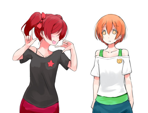 ikaotaku:  「まきちゃんがにこにーのリボンで遊んでみた」/「如意自在」の漫画 [pixiv]