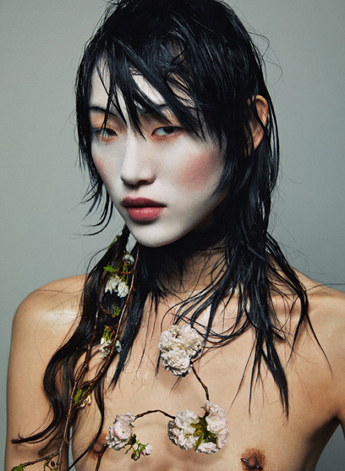 parasoli: sora choi by bryan huynh for w magazine korea,july 2017. I can’t, this is so beautif