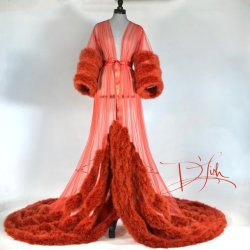 Thegolddig: Thegolddig:  Luxe Marabou Dressing Gown (More Information, More Gold)