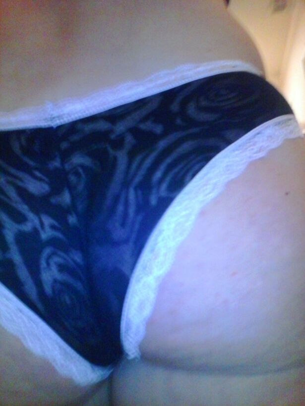 shyhousewife:  Random older pics I’ve never posted. Have a great Sunday