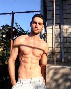 boyzoo:    Demitry Rudenko