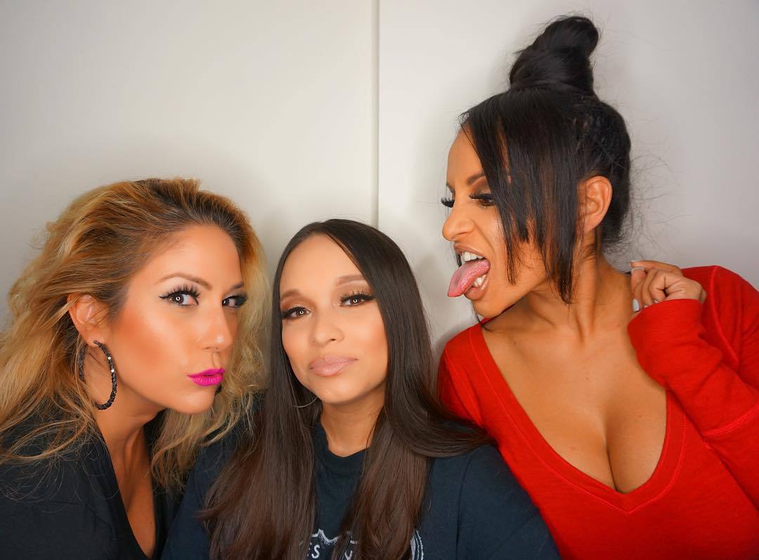 I love these girls!  Makeup by @shimycatsmua  Lashes by @mezmerizebymeena by missmeena1