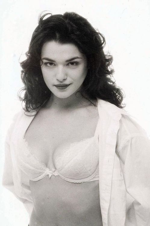 Brodydangeldorpher:  Salacious-Sci-Fi:rachael Weiss 🖤🔥🖤