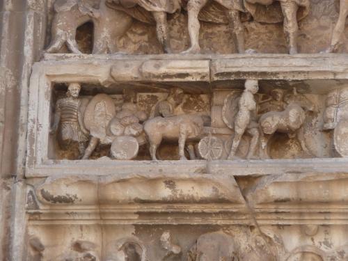 A decorative relief of Septimius Severus&rsquo; arch    203 AD, Forum Romanum