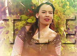 xlannister:To the glistening eastern sea, I give you Queen Lucy the Valiant. To the great western wo