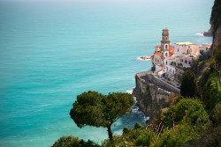 vacilandoelmundo:  Atrani, Italy 