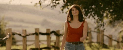 celebtrek:  Gemma Arterton