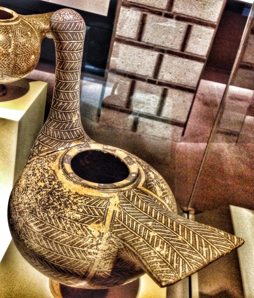 sedefscorner-blog:Phrygian Terra Cotta vessels with geometric patterns, Gordion, 8th century BC, Mus