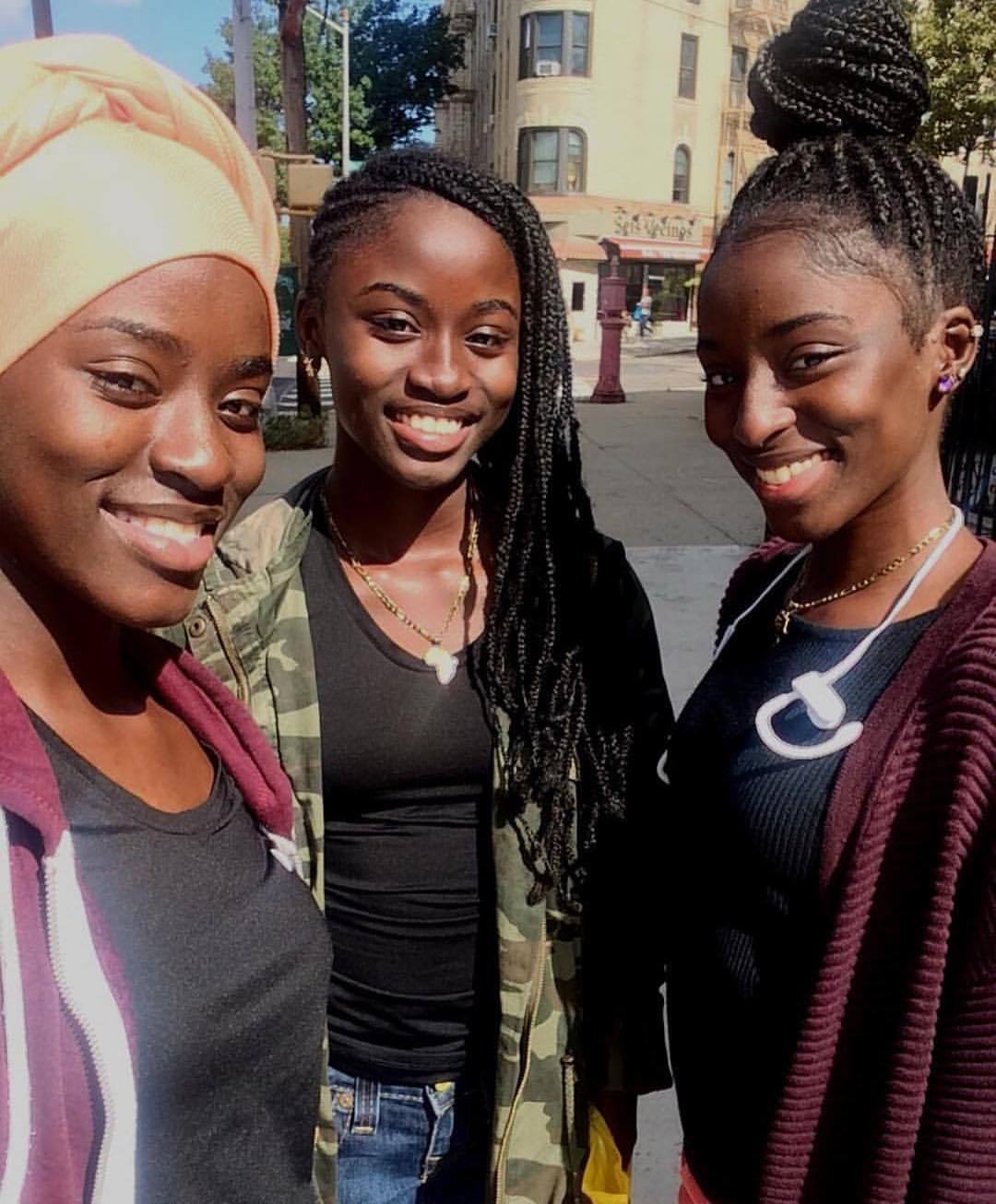 dswsubmit:  @young_awa_ x @a.loadiinggg x @_fatouuuu_