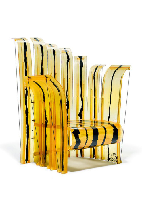 Gaetano Pesce, armchair Queen of Nobody from the series Nobody is perfect, 2003. For Zerodisegno, It