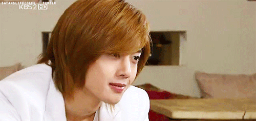 satanslifecoach: KHJ ♥ &amp; every single smile that melted the heart back in the Boys Ov