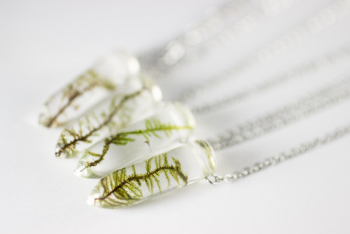 mossofthewoodsjewelry:mossofthewoodsjewelry:I’m also going to have a little restock on moss ne