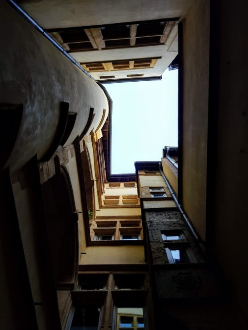 nobeerreviews: Up there, there’s freedom. But around, only indifferent walls. In them, windows