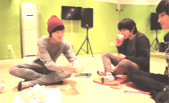 mingyu17:    The ship is sailing!!!!  I repeat THE SHIP IS SAILING!   