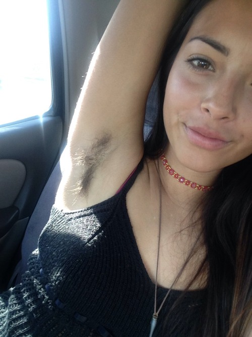 spiritserenitea:  Posting selfies and I’m proud of my underarms  Say what you want … Hairy pits make a sexy woman even more attractive