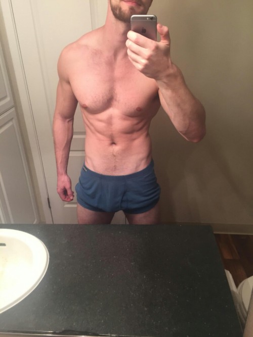 guysamateurcrap:  Follow me on: www.guysamateurcrap.tumblr.com