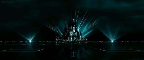 treetoptaxi:“I kept dreaming of a world I never thought I’d see and then one day… I got in”Tron Lega